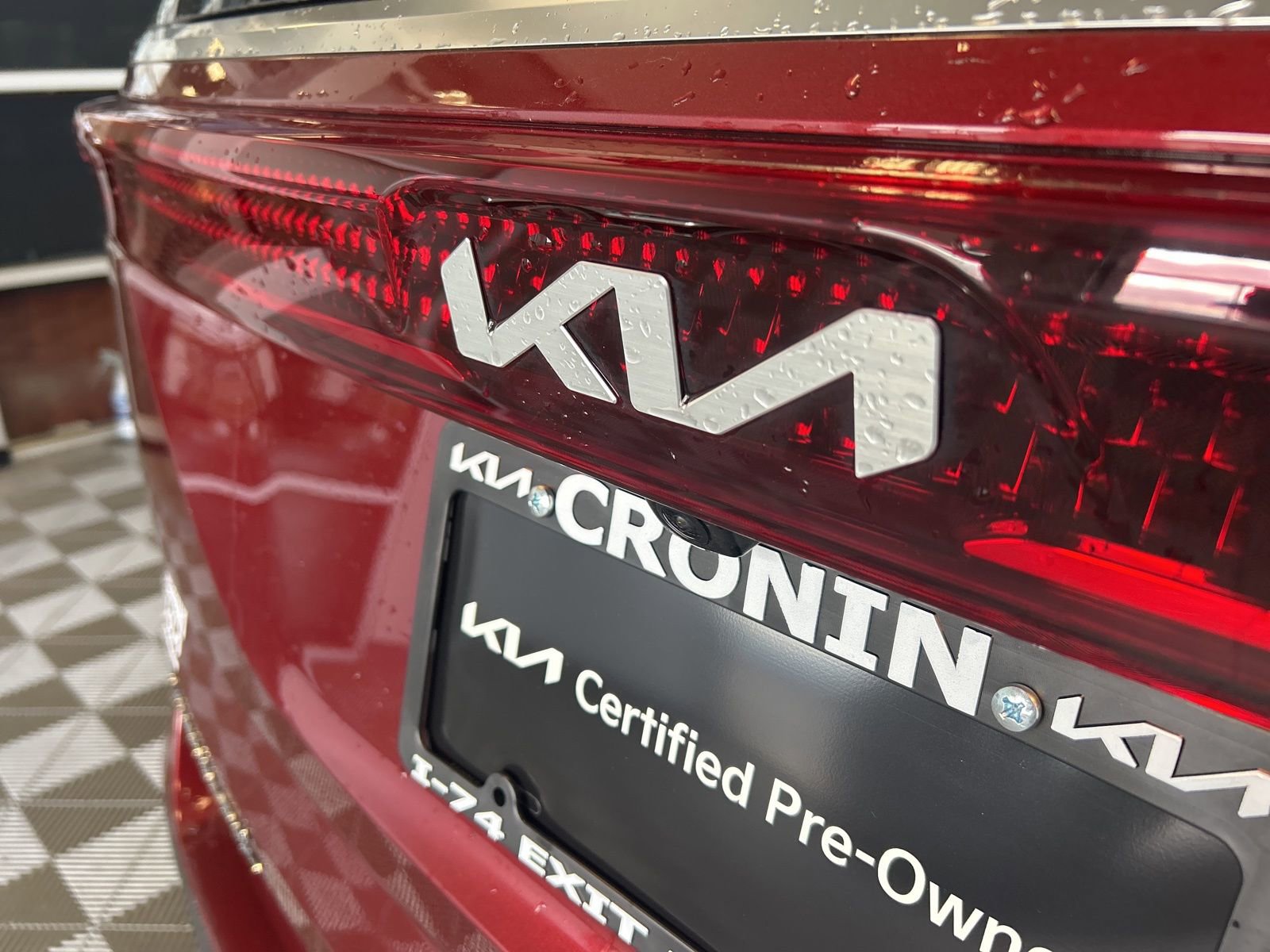 Used 2022 Kia Carnival SX image 7