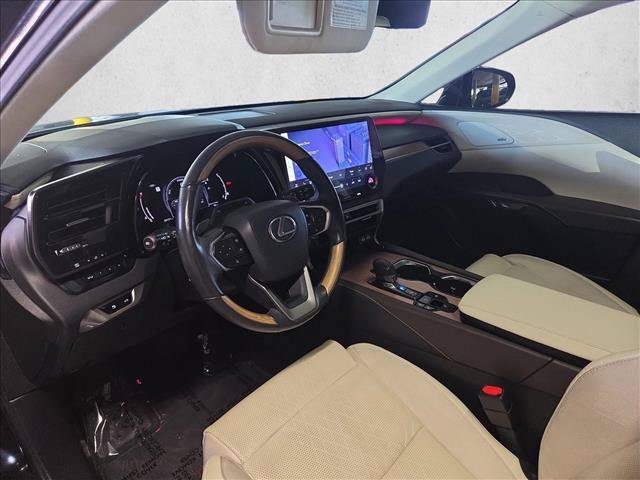 Used 2023 Lexus RX 350 w/ Cold Area Package AWD/4WD image 10
