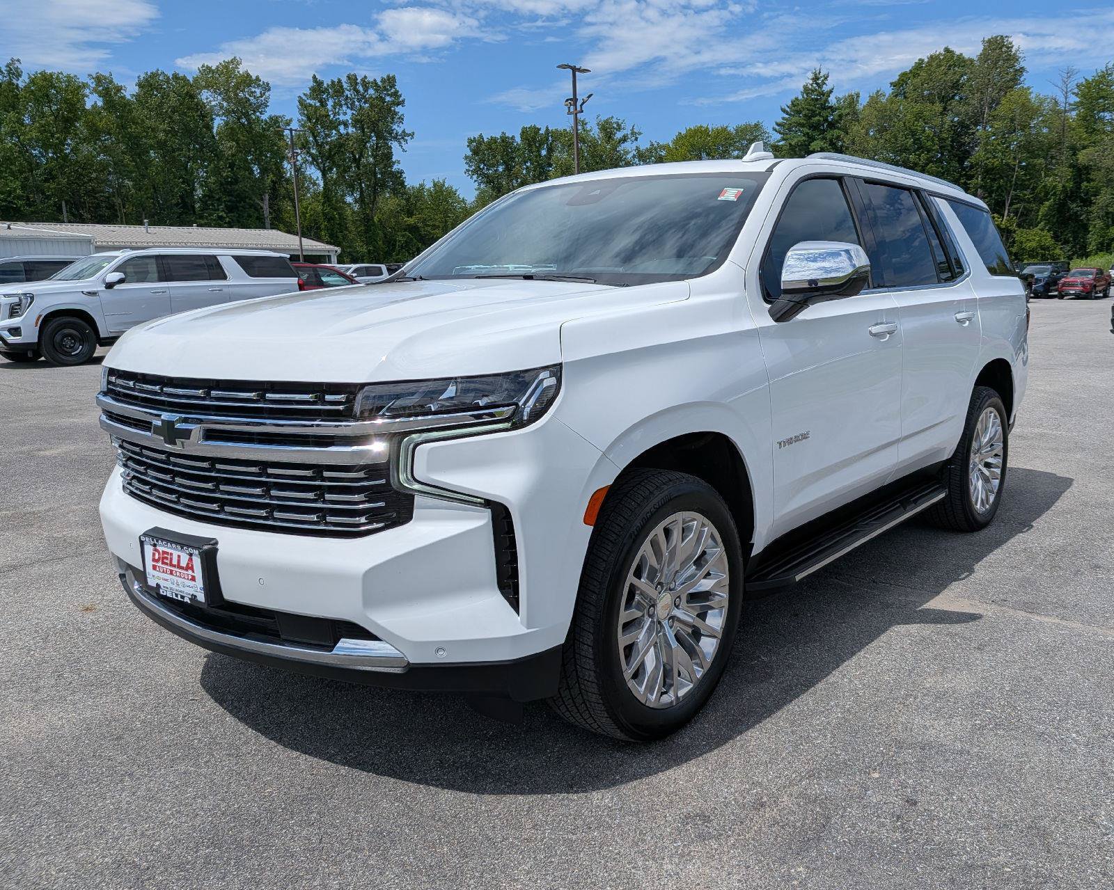 Used 2023 Chevrolet Tahoe Premier AWD/4WD image 4