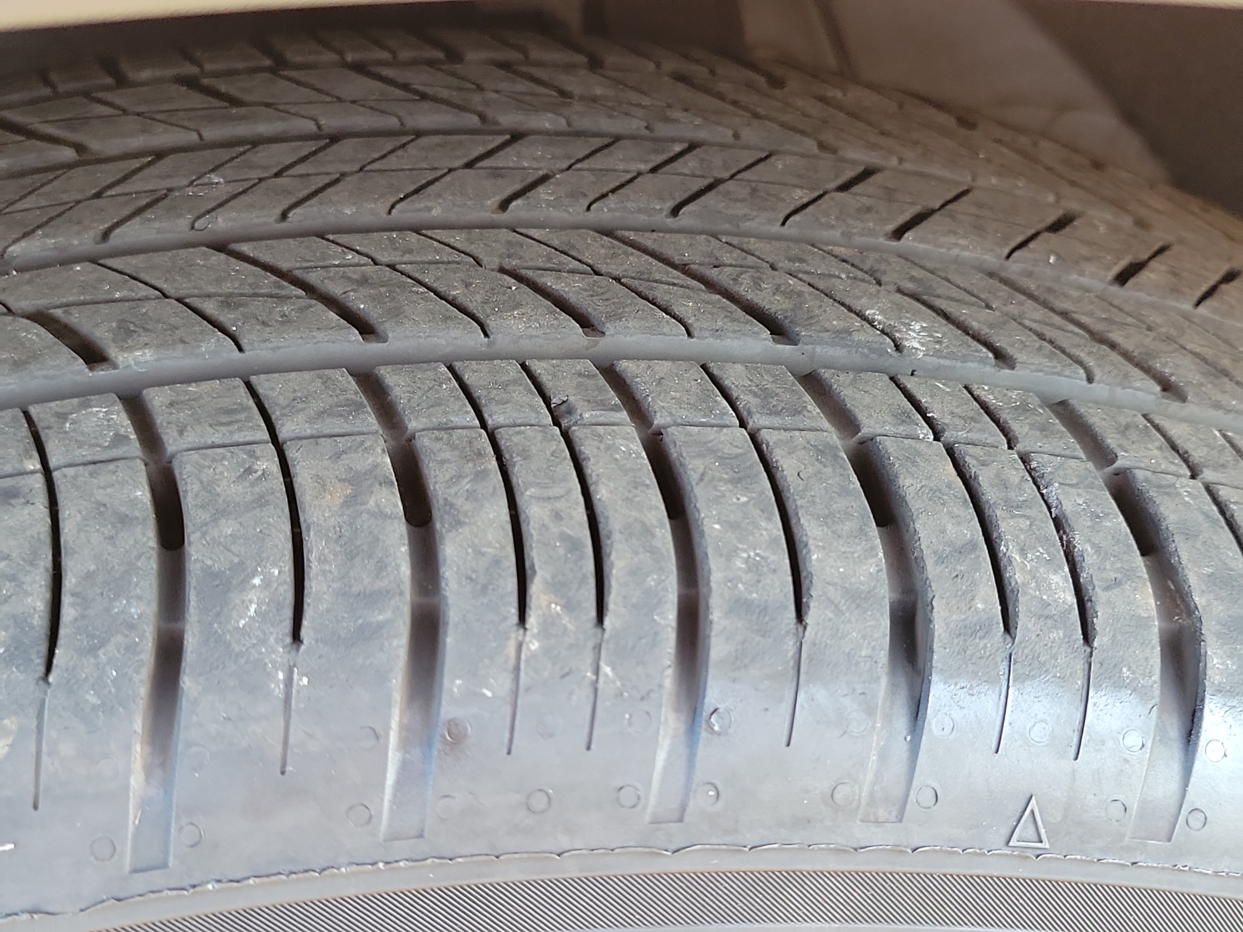 Certified 2025 Hyundai Santa Fe Limited FWD image 8