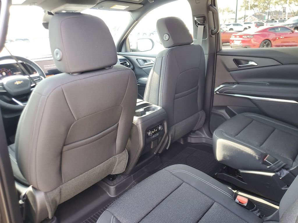 New 2026 Chevrolet Traverse LT w/ Driver Confidence Package image 11