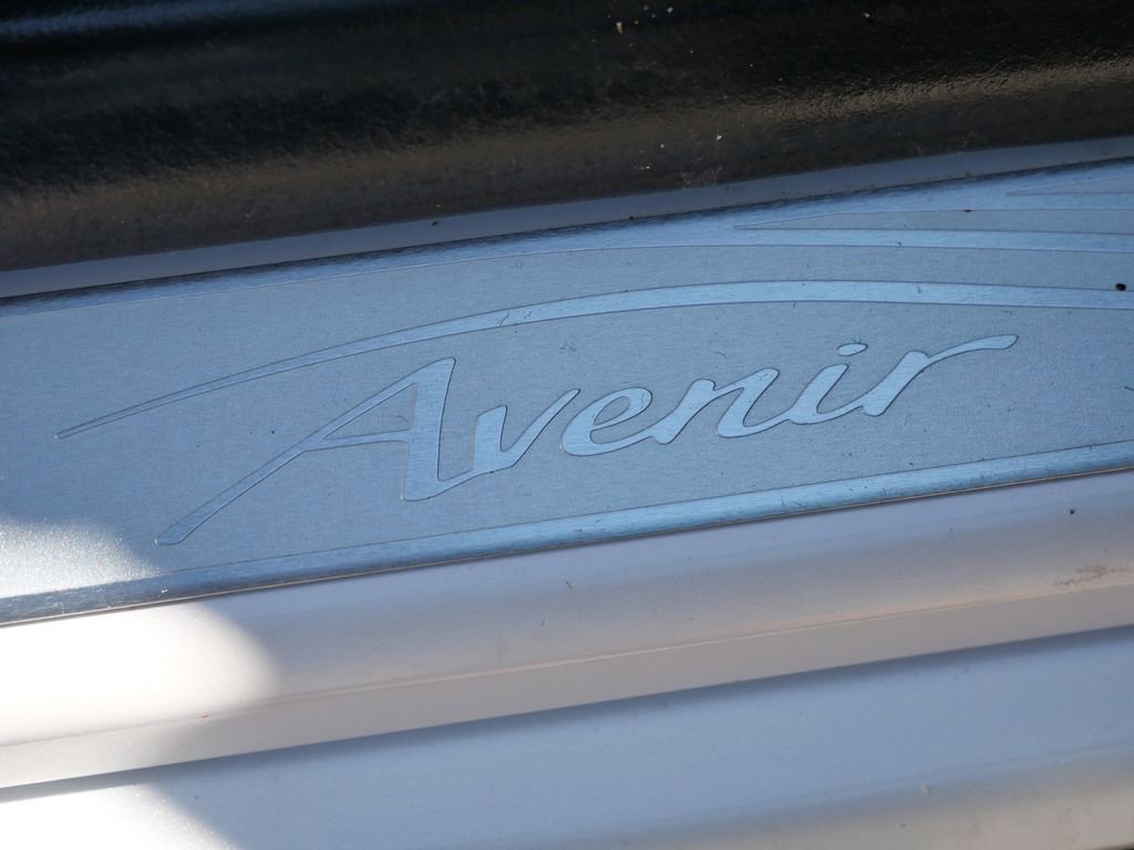 Used 2024 Buick Enclave Avenir w/ Avenir Technology Package AWD/4WD image 20