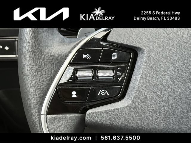Certified 2024 Kia Niro SX Touring FWD image 30