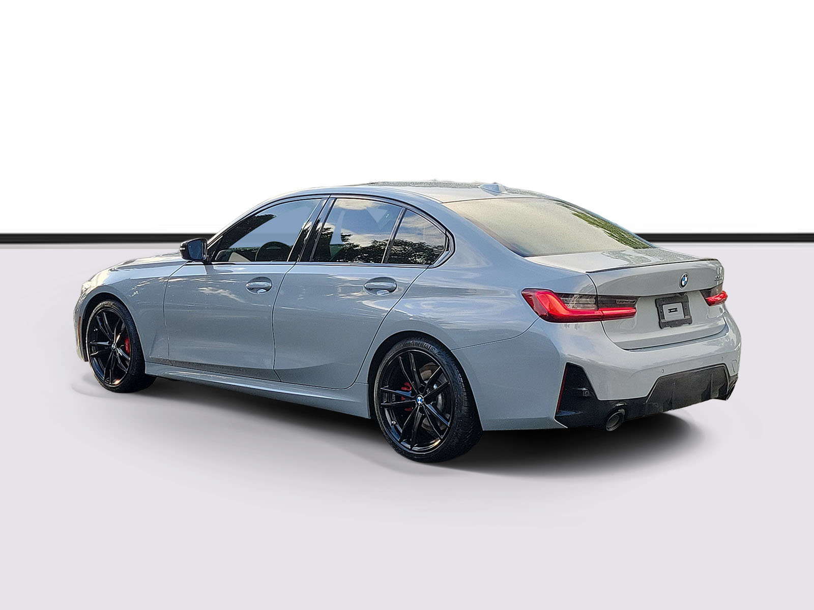 Certified 2023 BMW 330i Sedan w/ M Sport Package RWD image 3