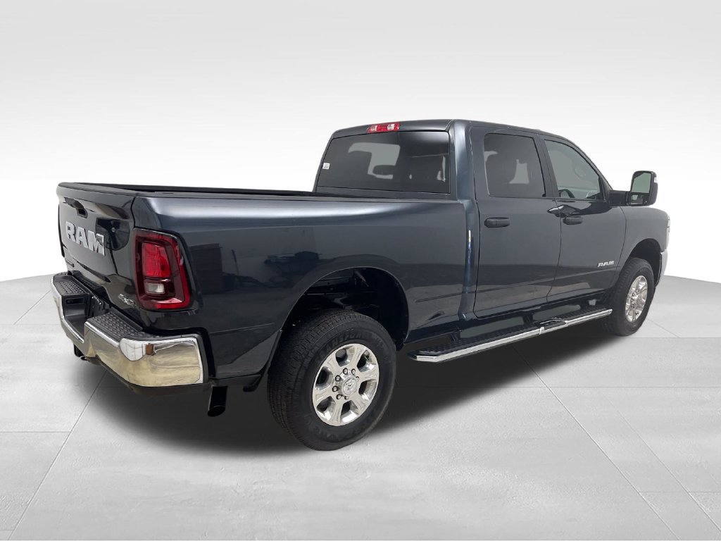 Used 2026 RAM 2500 Big Horn AWD/4WD image 5