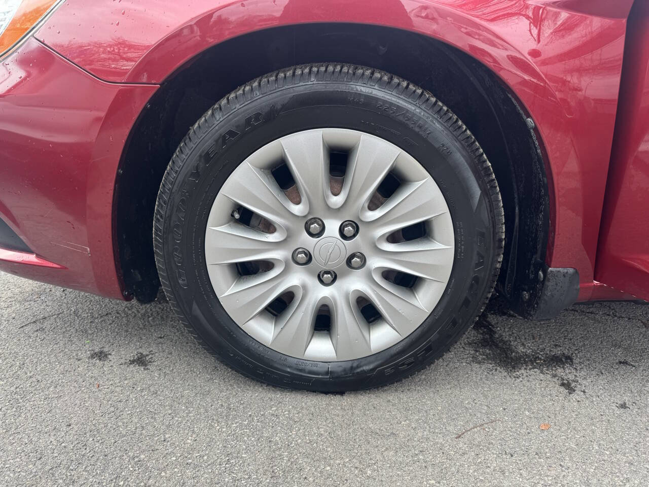 Used 2013 Chrysler 200 LX image 9