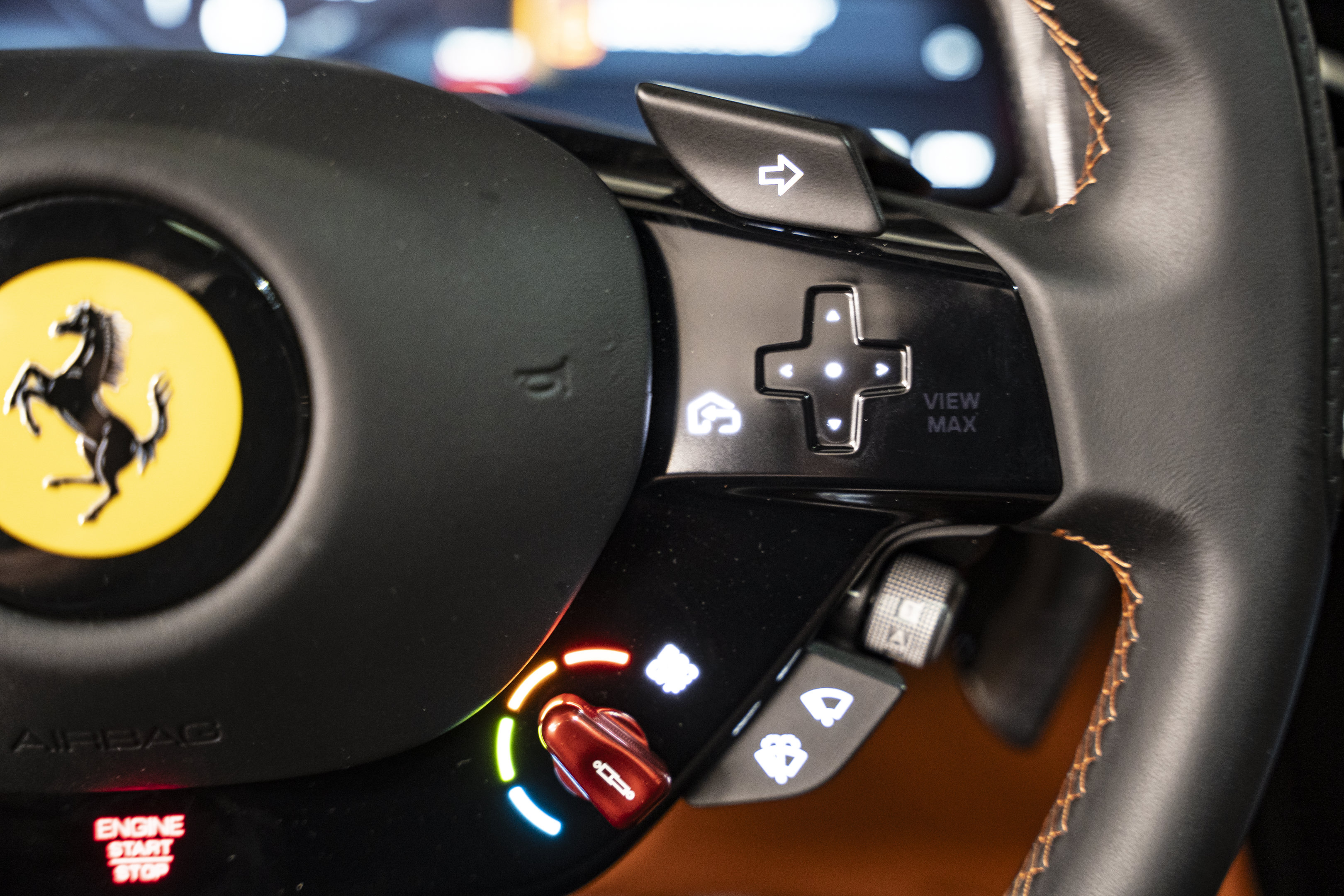 Used 2025 Ferrari 12Cilindri RWD image 34