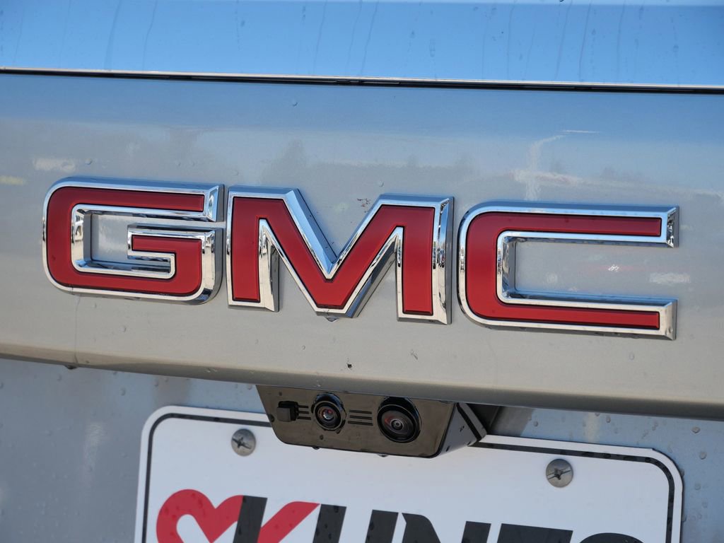 New 2026 GMC Yukon Elevation image 13