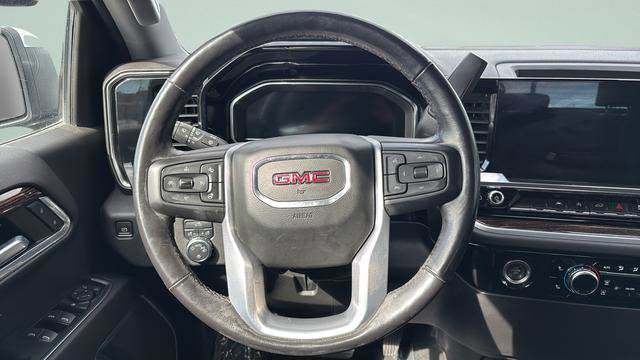 Used 2022 GMC Sierra 1500 SLE image 11