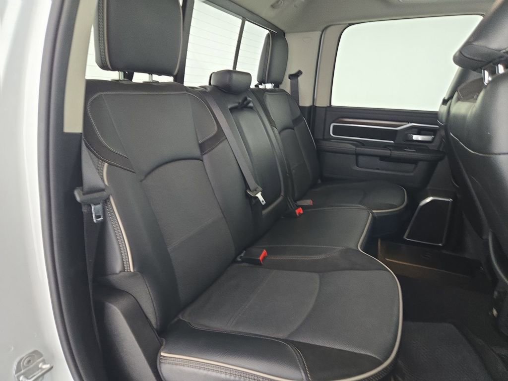 Used 2024 RAM 2500 Laramie AWD/4WD image 33