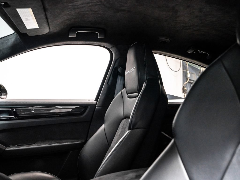 Certified 2023 Porsche Cayenne Turbo GT AWD/4WD image 32