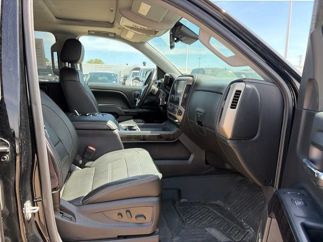 Used 2016 GMC Sierra 1500 Denali w/ Enhanced Driver Alert Package AWD/4WD image 24