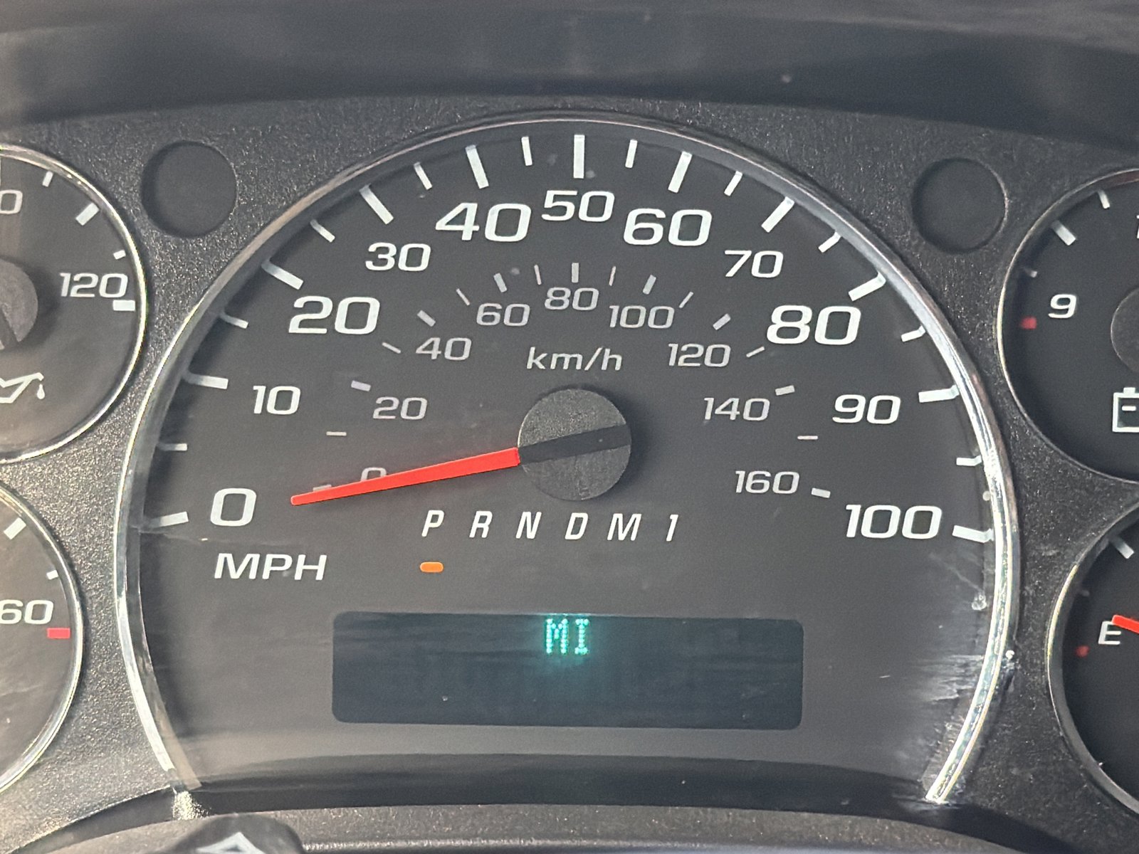 Used 2024 GMC Savana 2500 w/ Driver Convenience Package RWD image 22