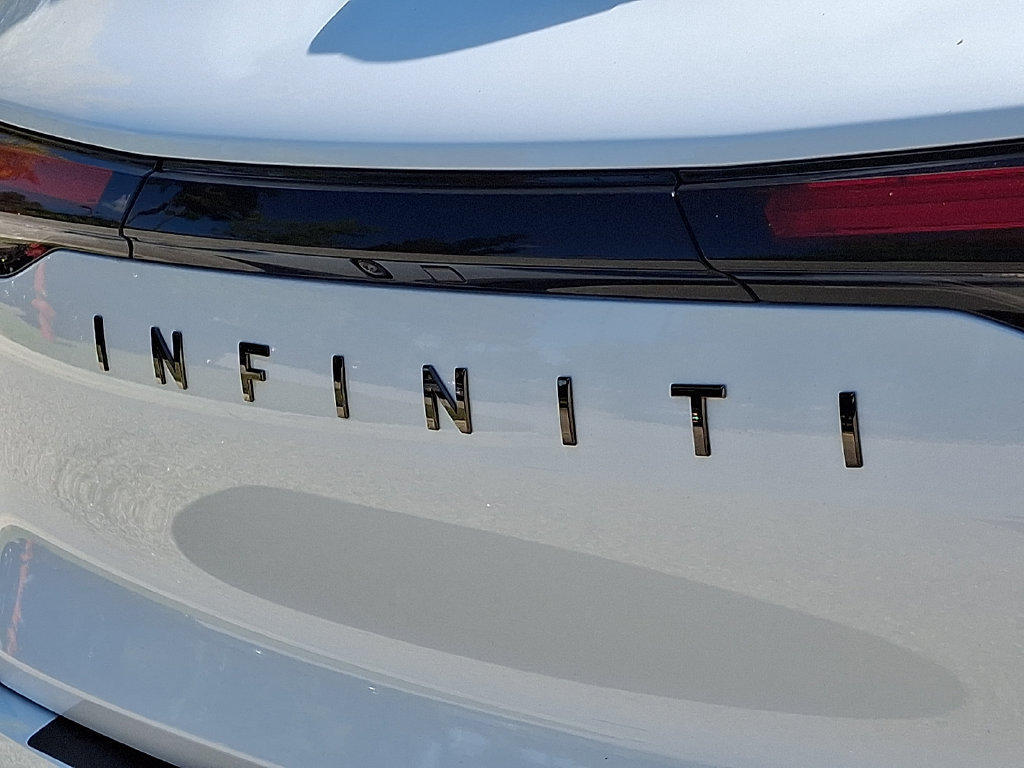 Used 2026 INFINITI QX60 Sport w/ Dark Cargo Package AWD/4WD image 32