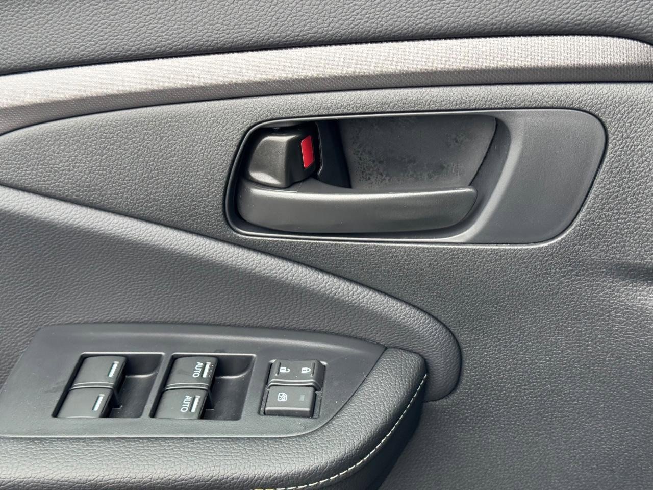 Certified 2025 Honda Ridgeline Sport image 25