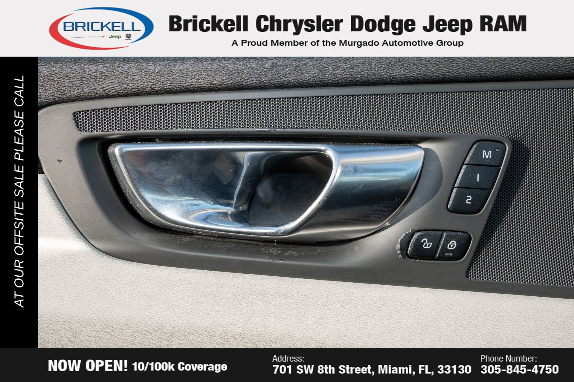 Used 2021 Volvo XC60 T5 Momentum w/ Premium Package image 27