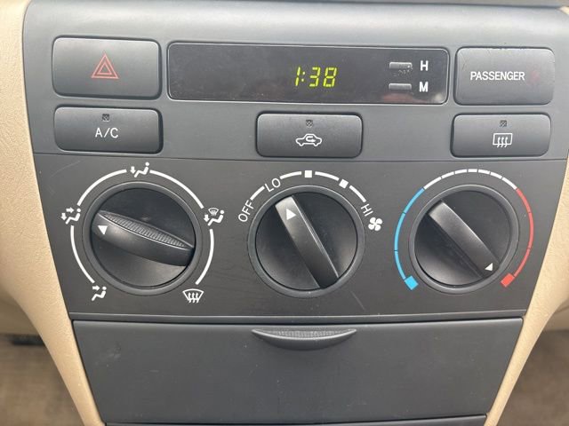 Used 2004 Toyota Corolla CE image 29