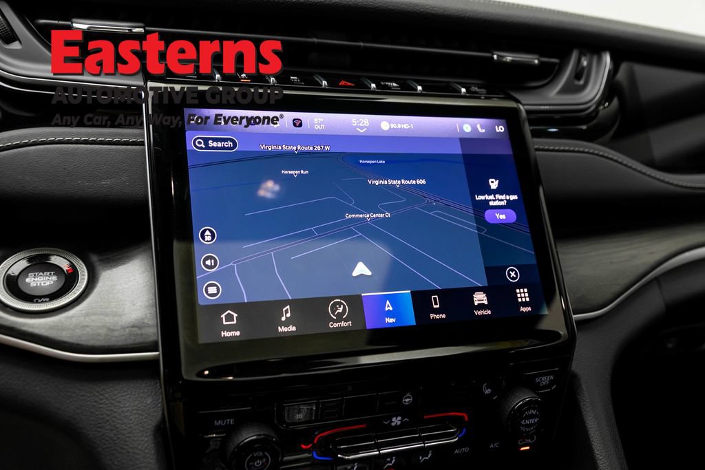 Used 2023 Jeep Grand Cherokee 4WD 4xe image 19