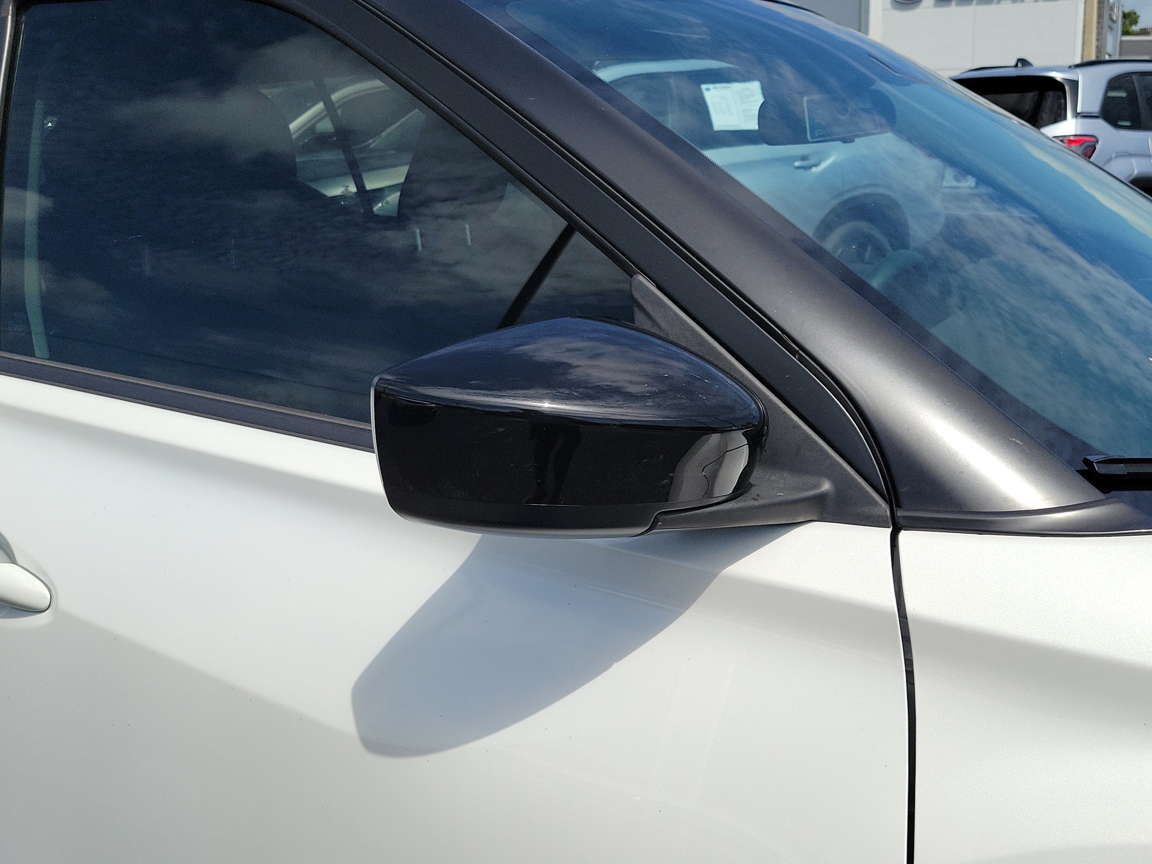 Used 2024 Nissan Kicks SV w/ Exterior Package FWD image 9