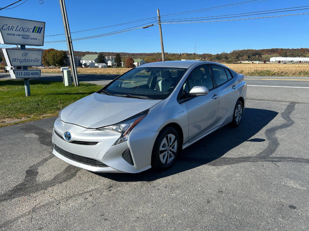 Used 2016 Toyota Prius Three FWD image 6