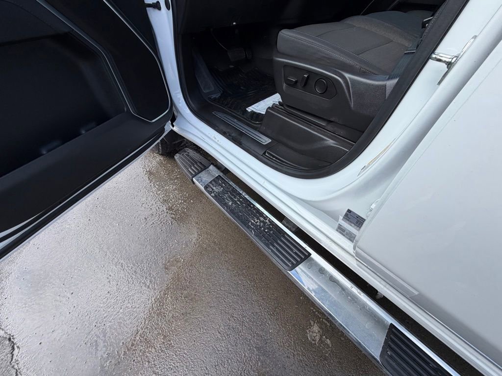 Used 2025 Chevrolet Silverado 2500 LT w/ Convenience Package image 13