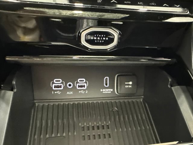 New 2026 Jeep Grand Cherokee Summit AWD/4WD image 32