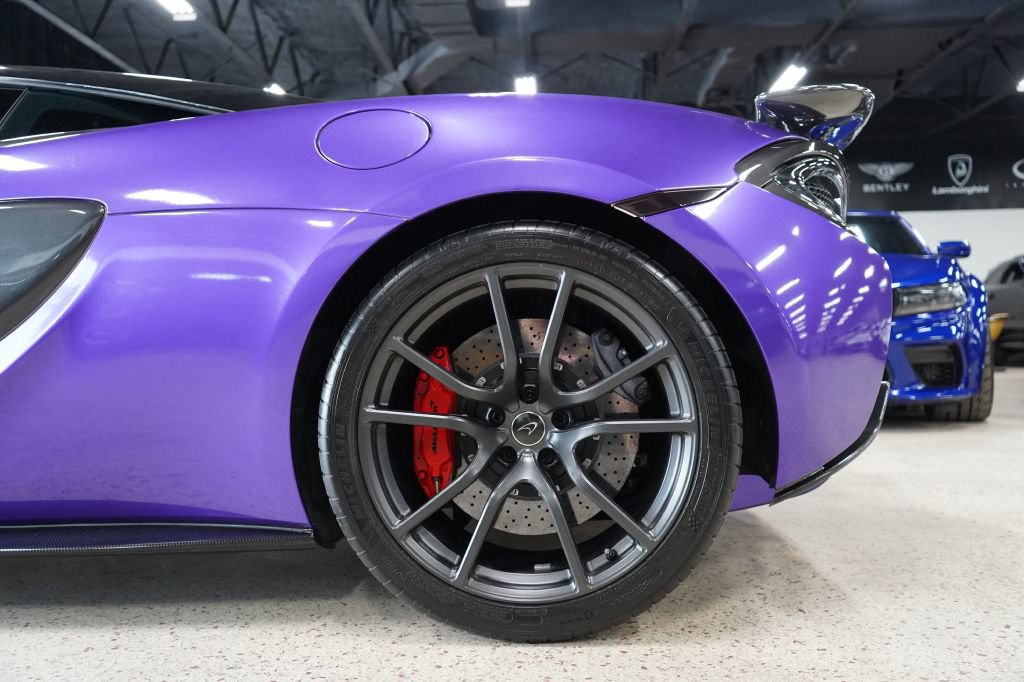 Used 2017 McLaren 570S Coupe RWD image 30