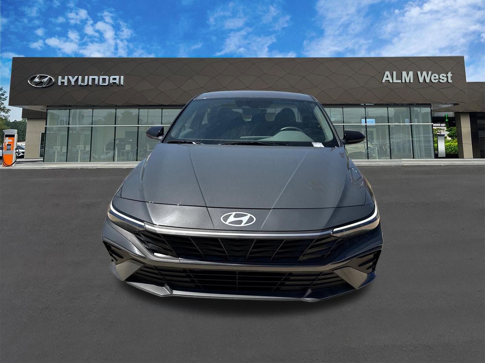 Certified 2025 Hyundai Elantra Sport FWD video 2