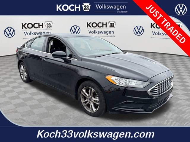 Used 2018 Ford Fusion SE w/ Fusion SE Technology Package