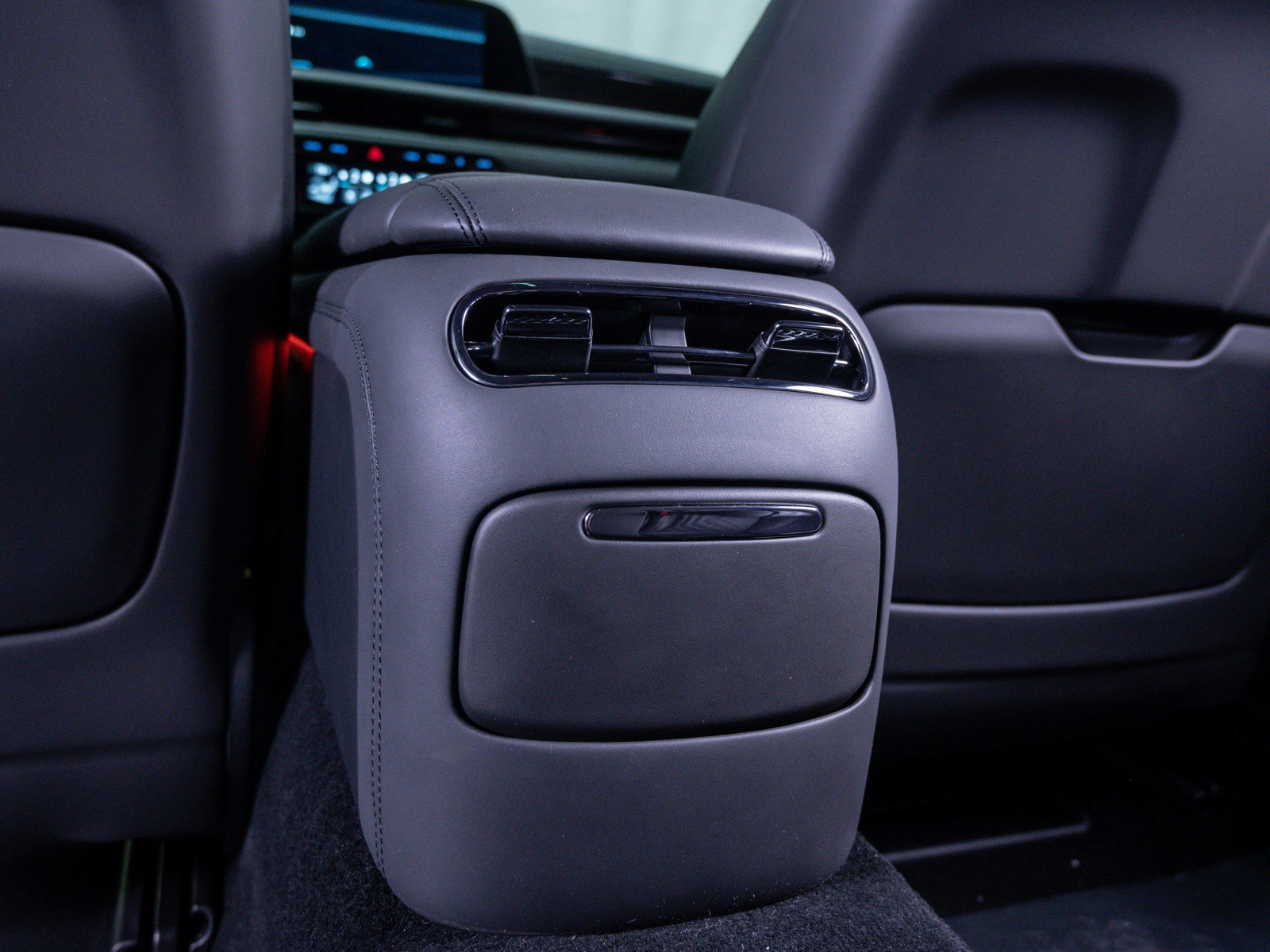 New 2026 Genesis G90 3.5T Prestige AWD/4WD image 17