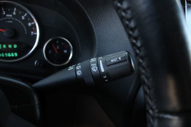 Used 2012 Jeep Wrangler Sahara w/ Connectivity Group AWD/4WD image 12