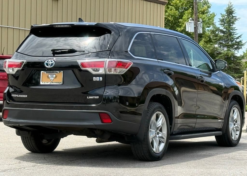 Used 2016 Toyota Highlander Limited Platinum AWD/4WD image 5