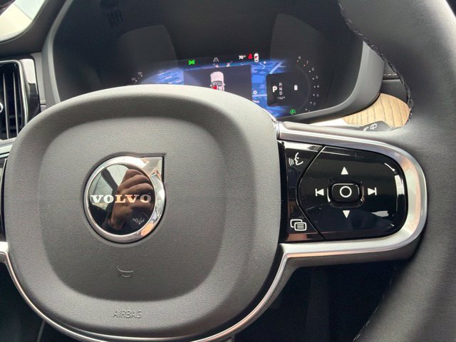 New 2027 Volvo XC60 B5 Ultra AWD/4WD image 21
