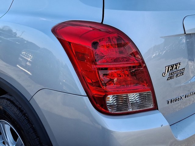 Used 2017 Chevrolet Trax LS image 11