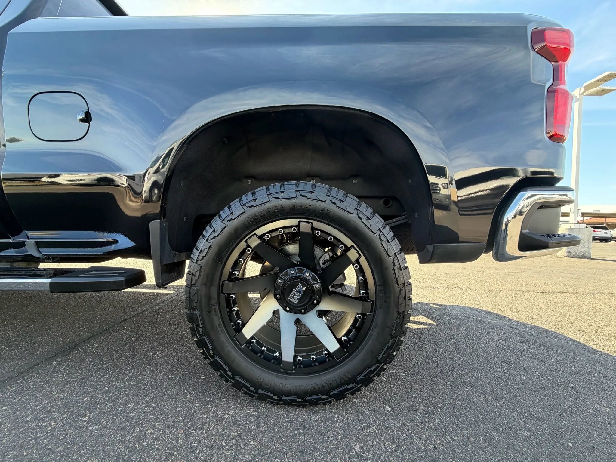 Used 2024 Chevrolet Silverado 1500 LT w/ Protection Package image 12