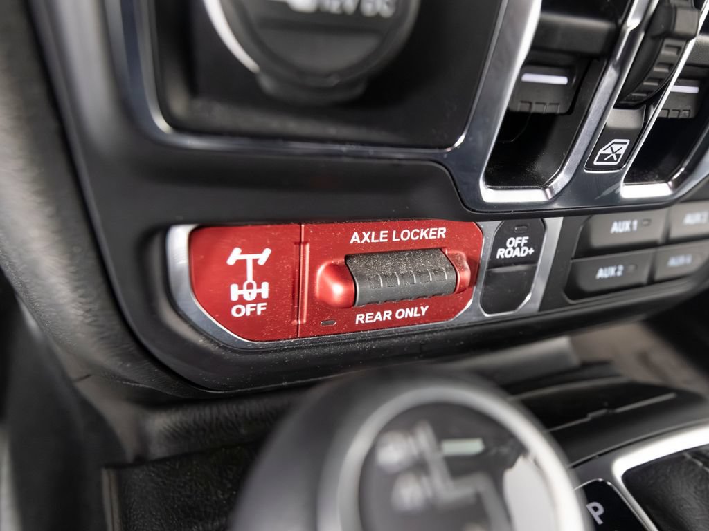 Used 2024 Jeep Wrangler S AWD/4WD image 23