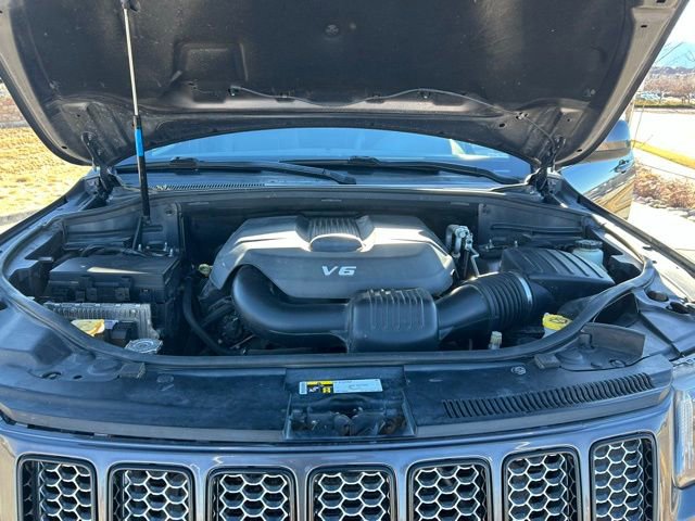 Used 2015 Jeep Grand Cherokee Altitude image 32