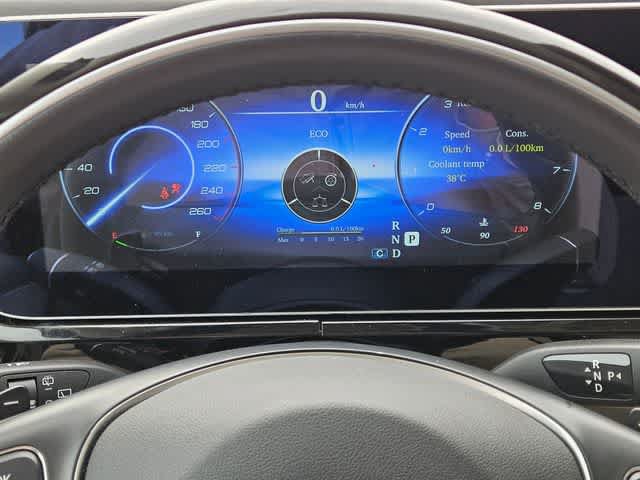 Used 2023 Mercedes-Benz Metris Passenger image 33