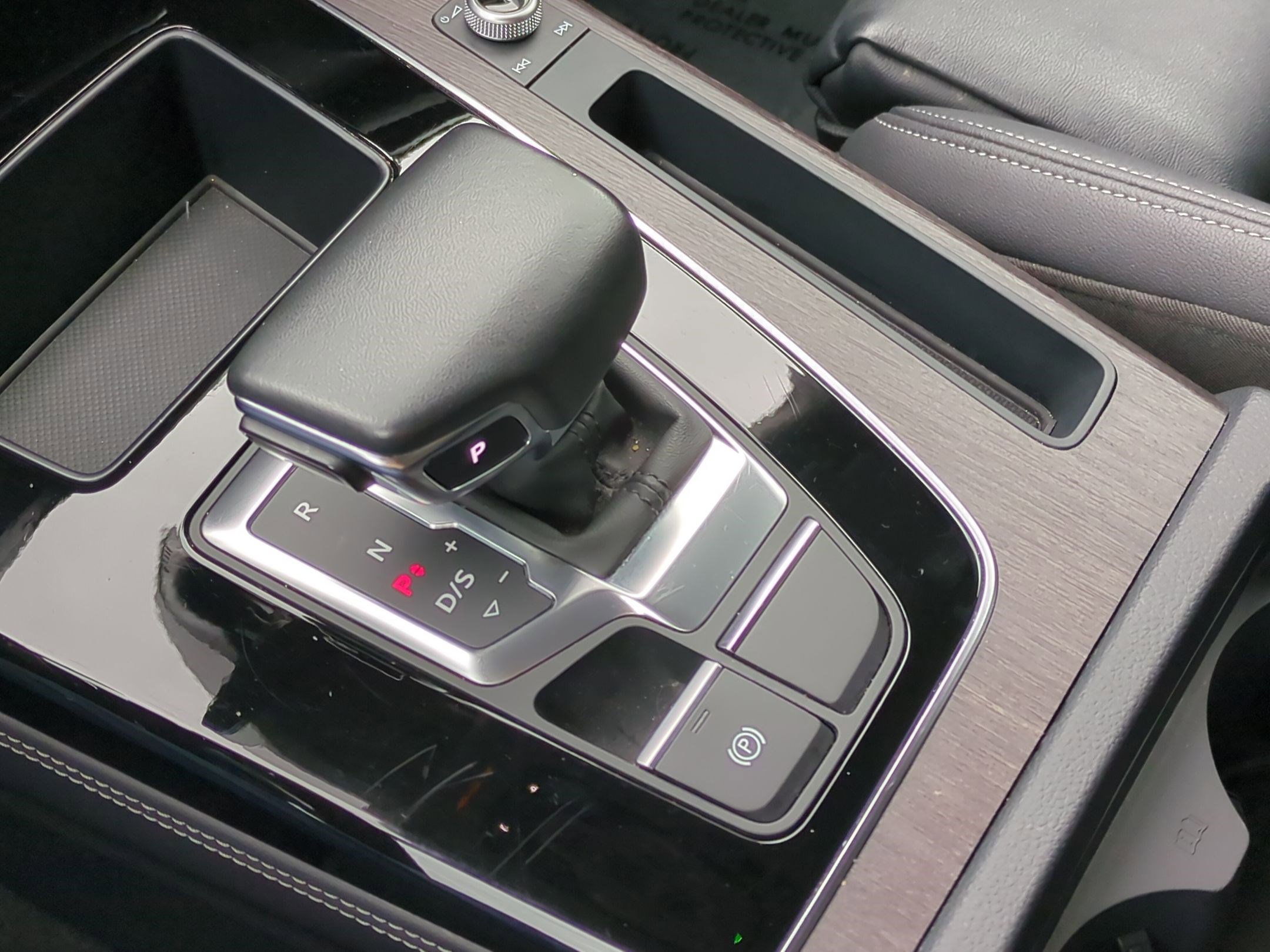 Used 2024 Audi Q5 2.0T Premium Plus image 24