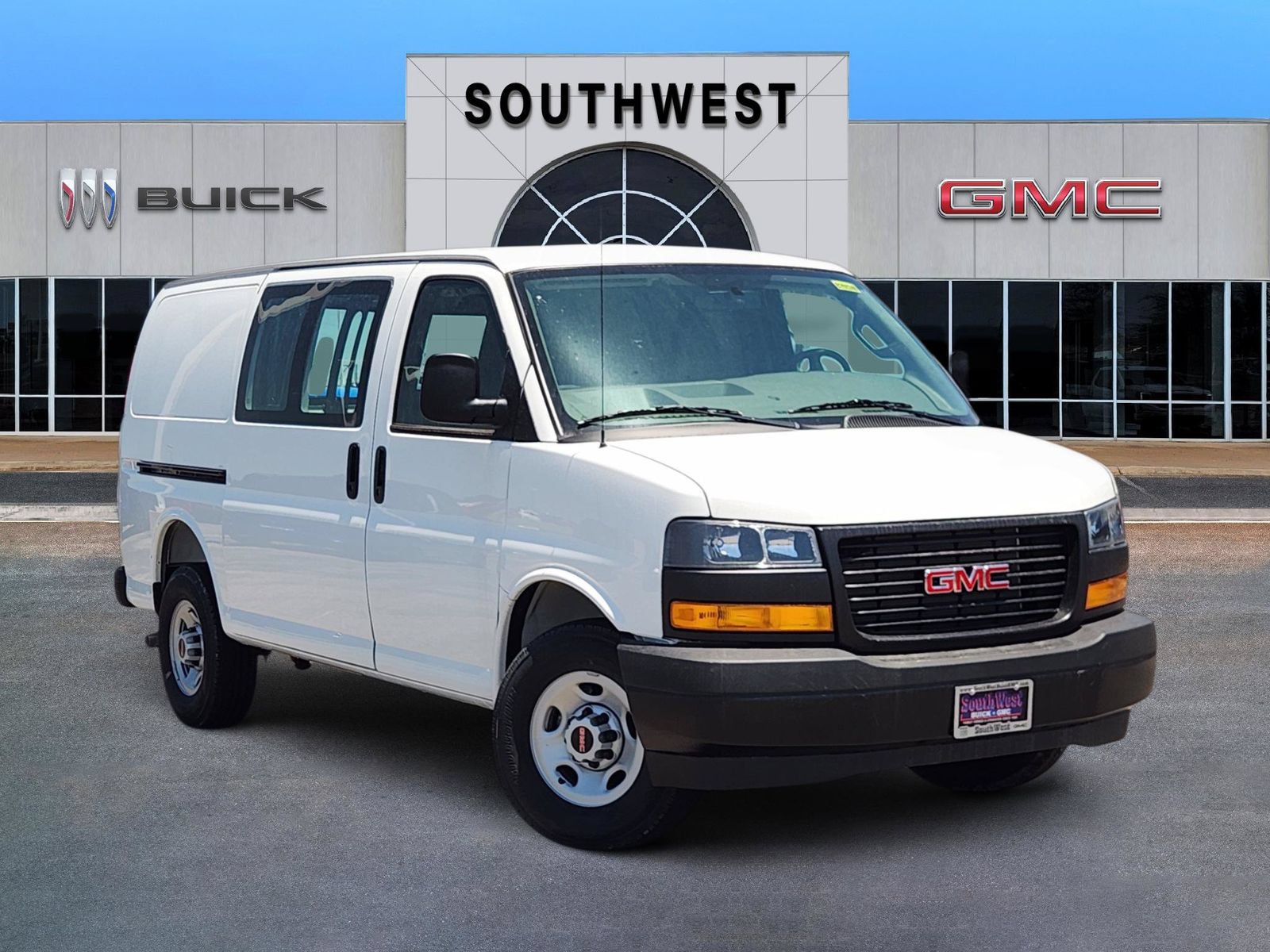 New 2026 GMC Savana 2500 w/ Driver Convenience Package RWD 360° Tour