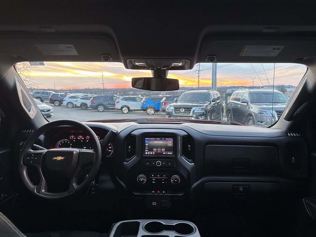 Used 2020 Chevrolet Silverado 1500 Custom w/ Custom Value Package image 22