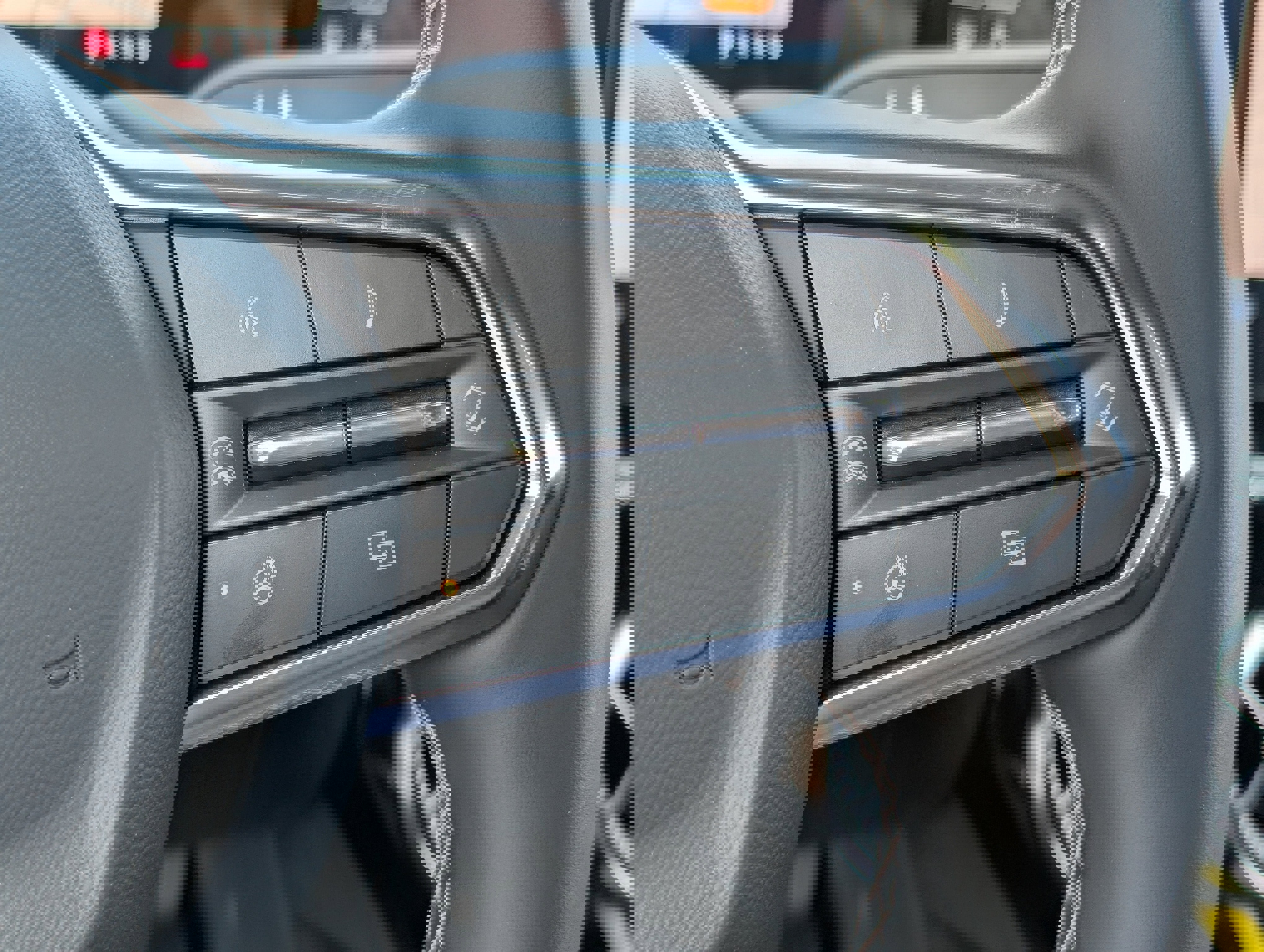 New 2025 Chevrolet Blazer EV LT image 6