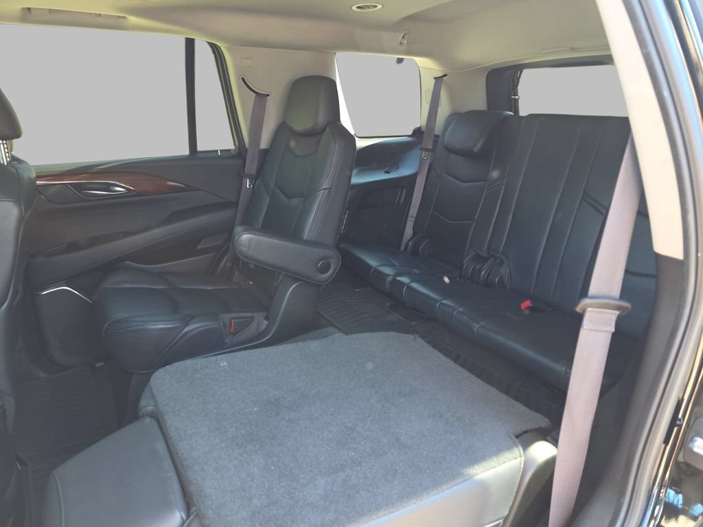 Used 2015 Cadillac Escalade Premium AWD/4WD image 15
