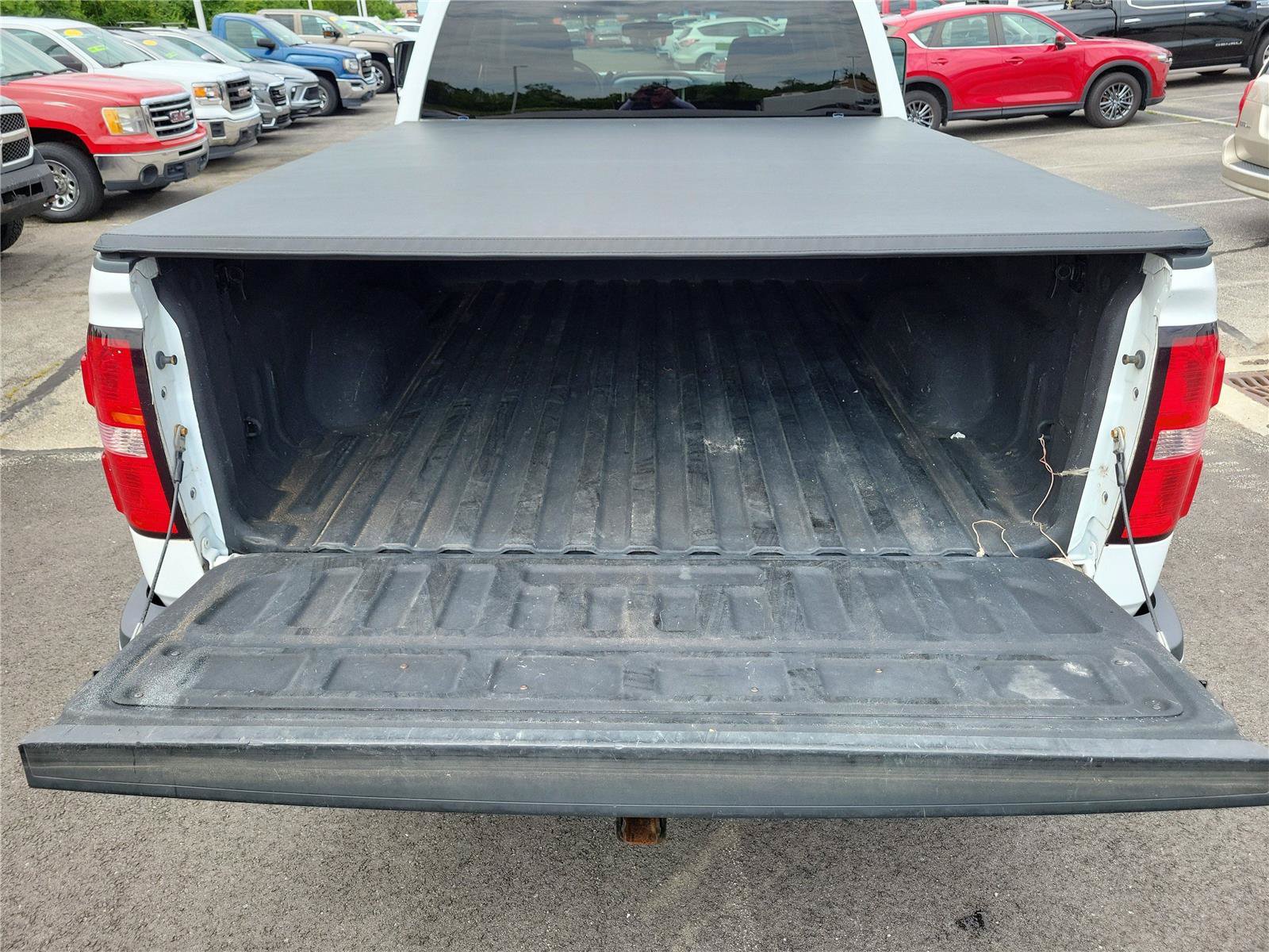 Used 2015 GMC Sierra 2500 SLE AWD/4WD image 9
