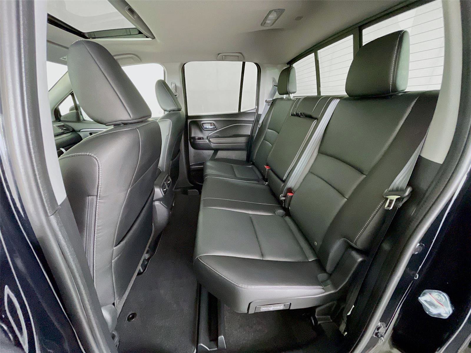 Used 2025 Honda Ridgeline RTL+ image 28