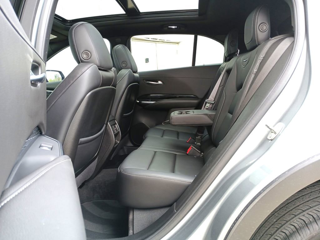 Certified 2024 Cadillac XT4 Luxury w/ Cold Weather Package image 26