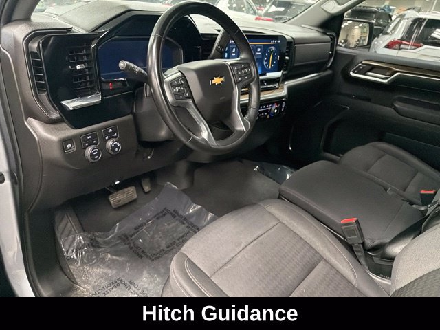 Used 2023 Chevrolet Silverado 1500 LT AWD/4WD image 15