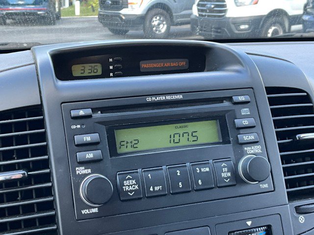 Used 2006 Kia Sedona LX FWD image 16