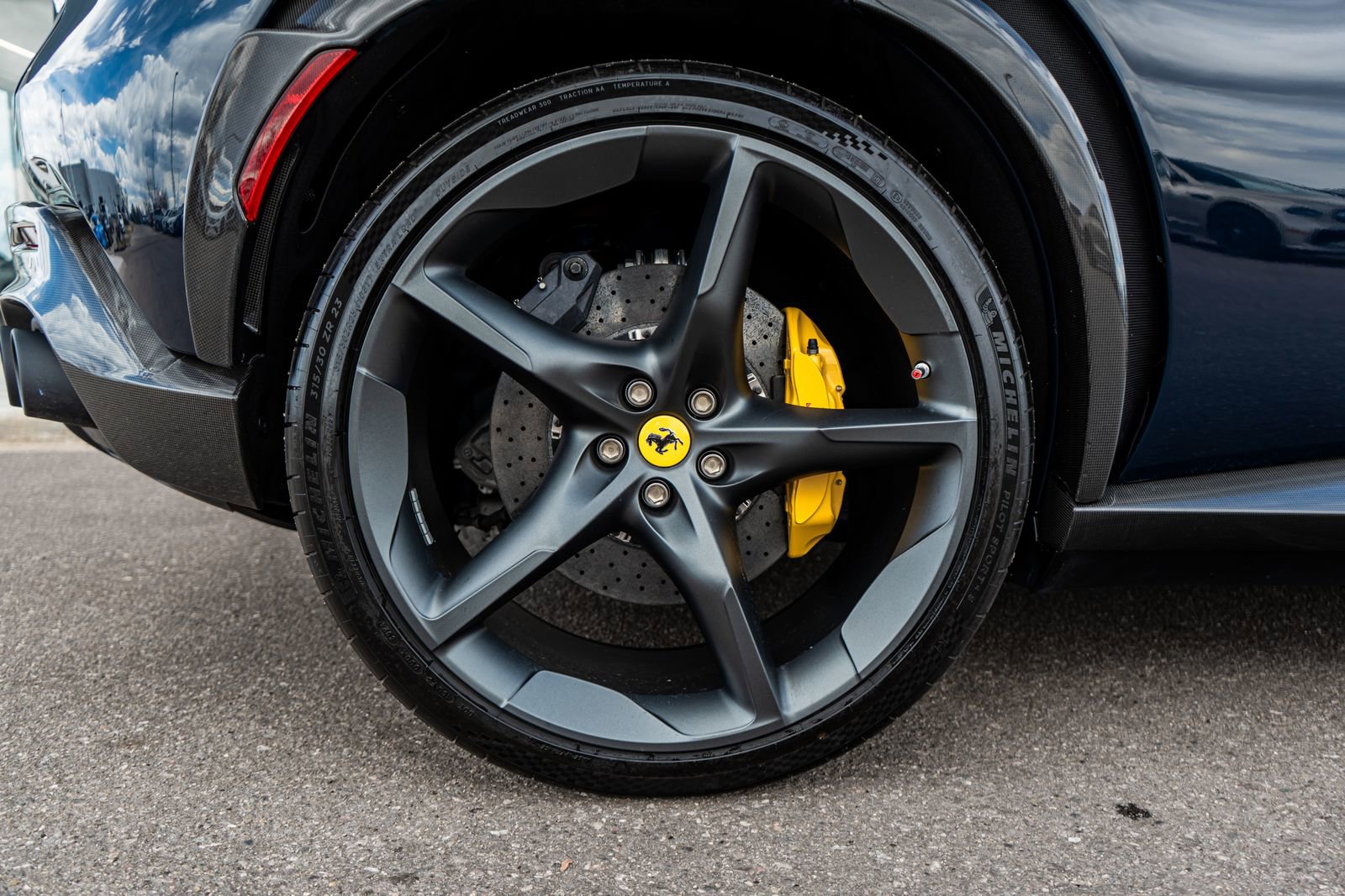 Used 2025 Ferrari Purosangue image 15