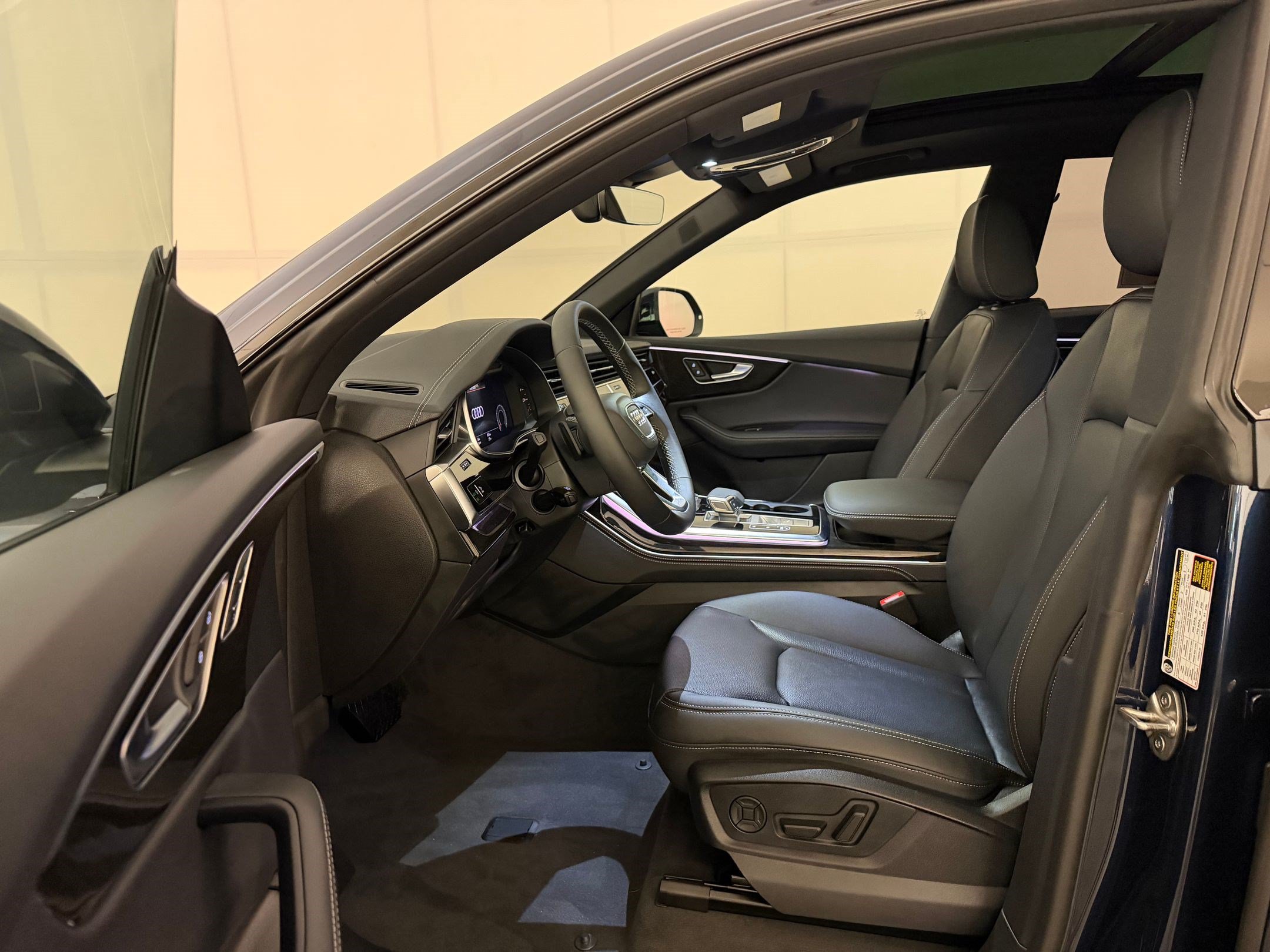 New 2027 Audi Q8 Premium Plus AWD/4WD image 5